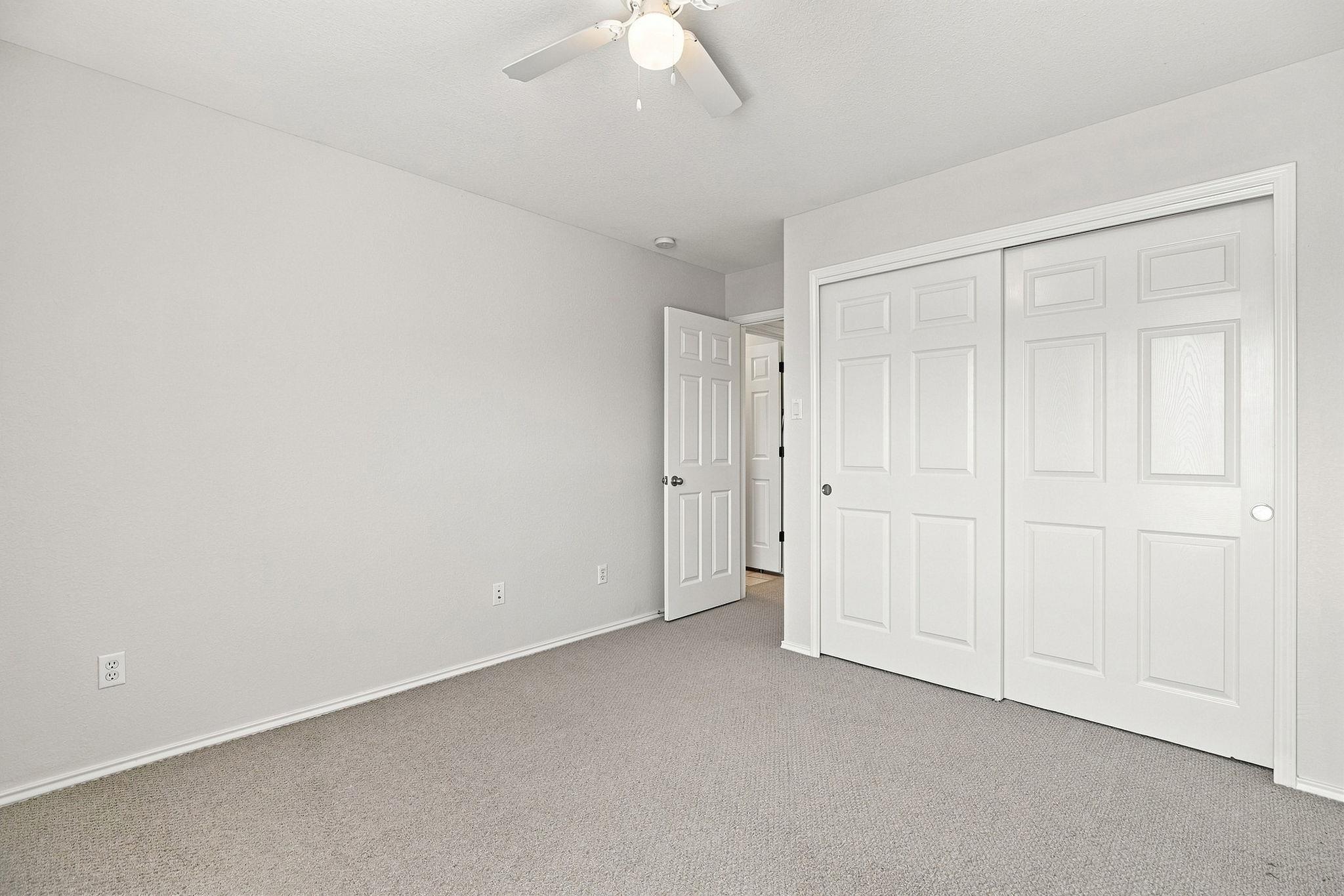 11900 Springs Head Loop Property Photo 34