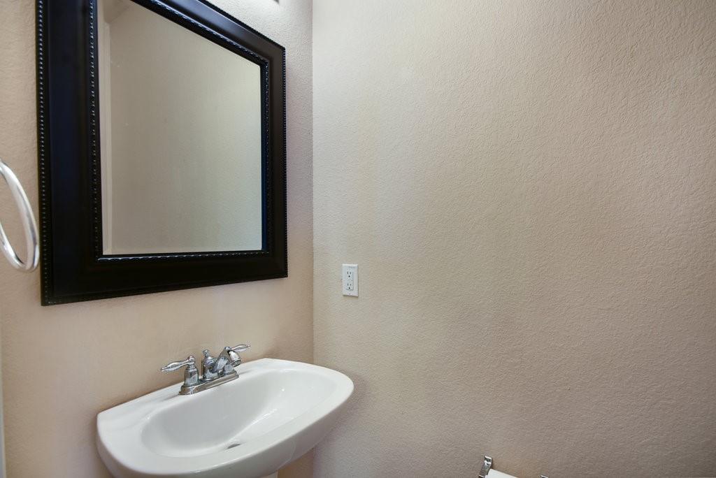 9201 Brodie Ln #2903 Property Photo 12
