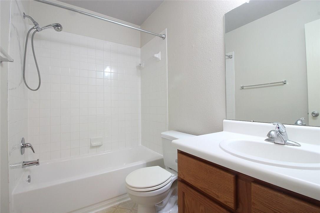 128 Challenger None Property Photo 16