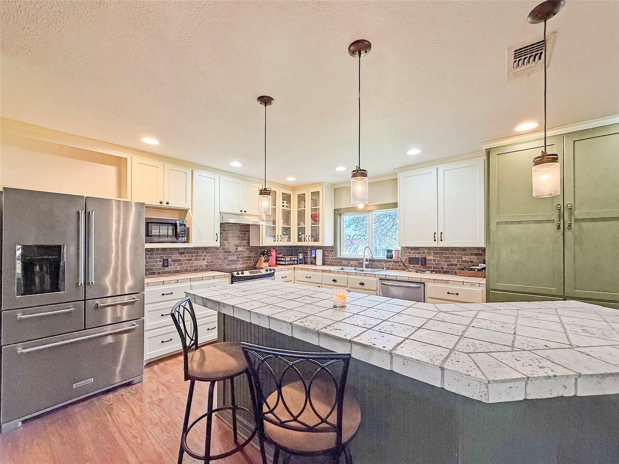 1401 Fm 112 Property Photo 6