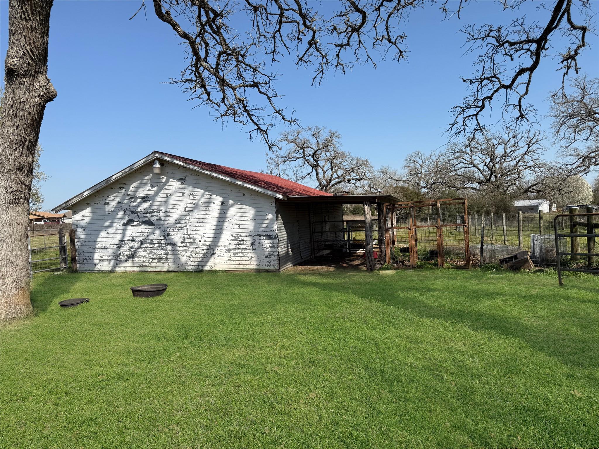 1401 Fm 112 Property Photo 28