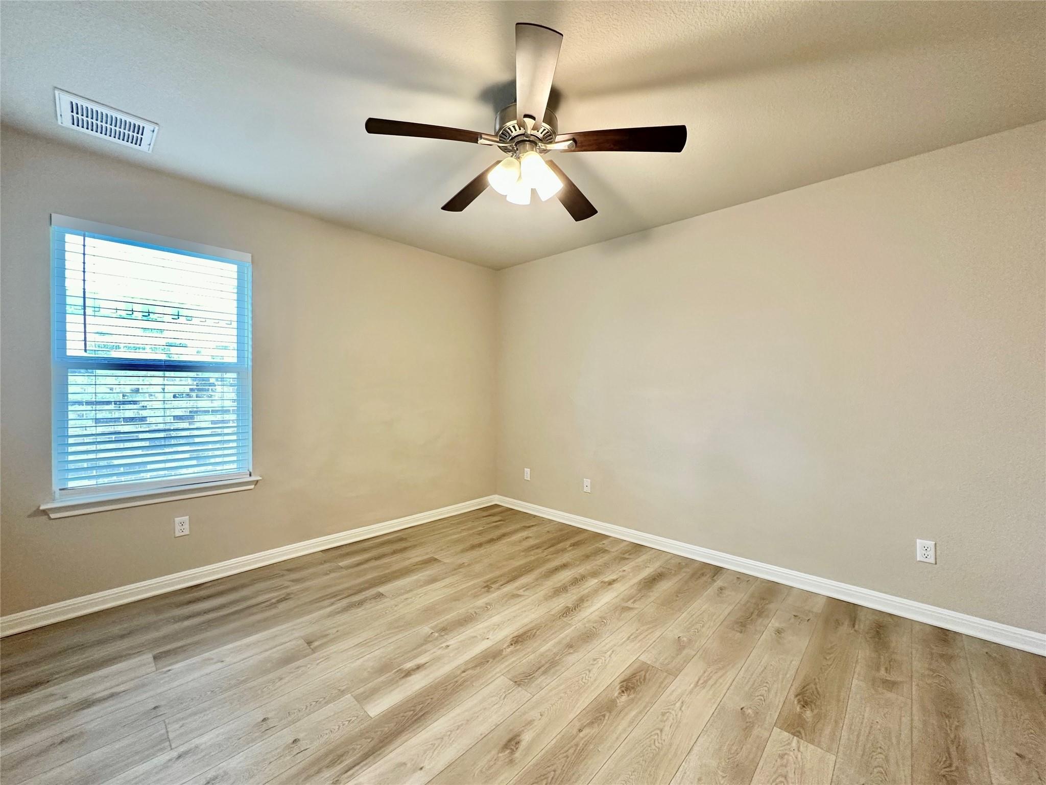 5977 Malta Cir Property Photo 6