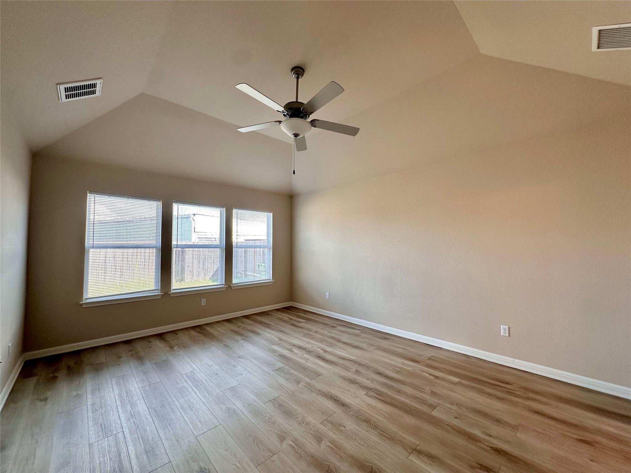 5977 Malta Cir Property Photo 16