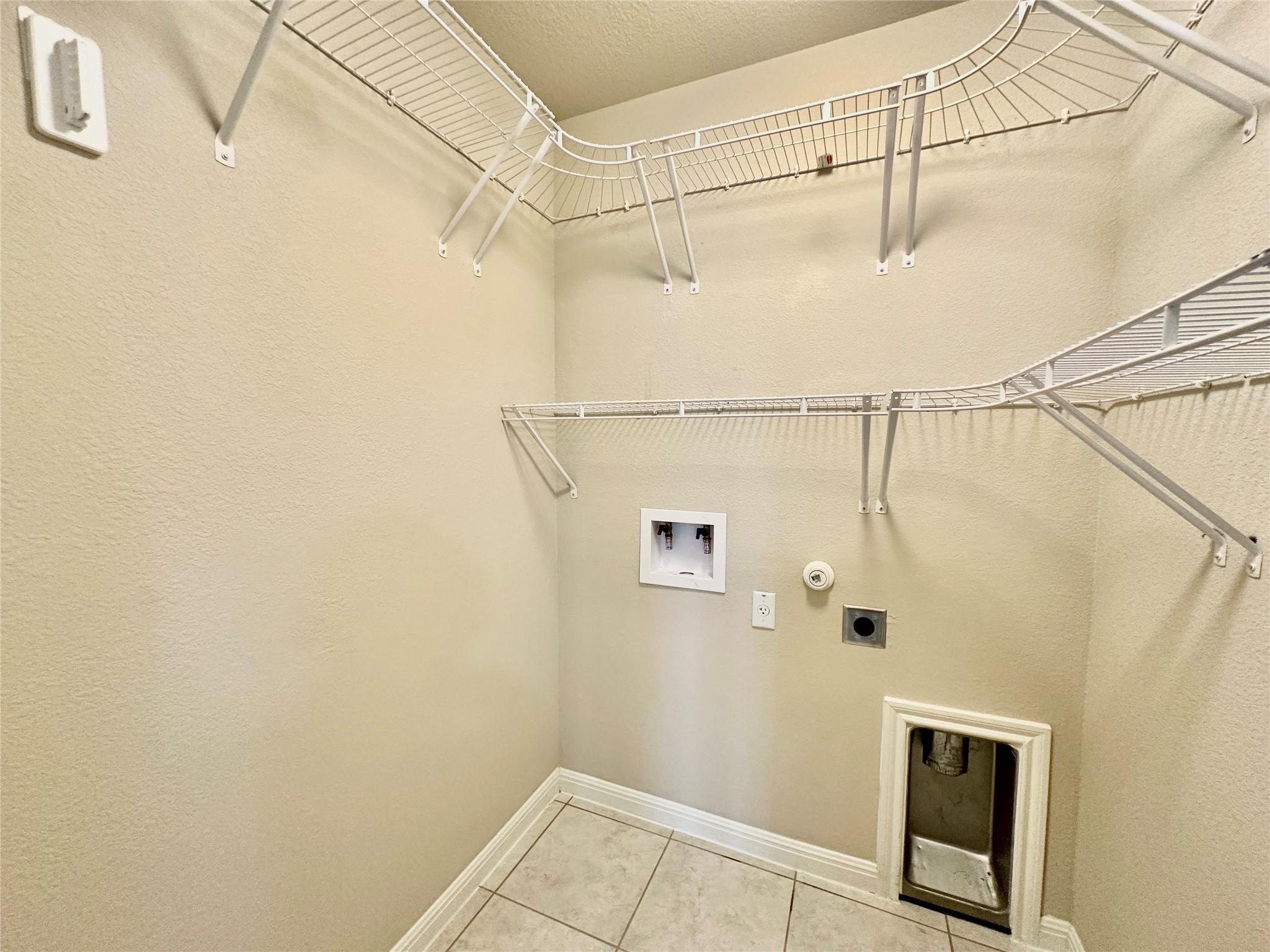 5977 Malta Cir Property Photo 24