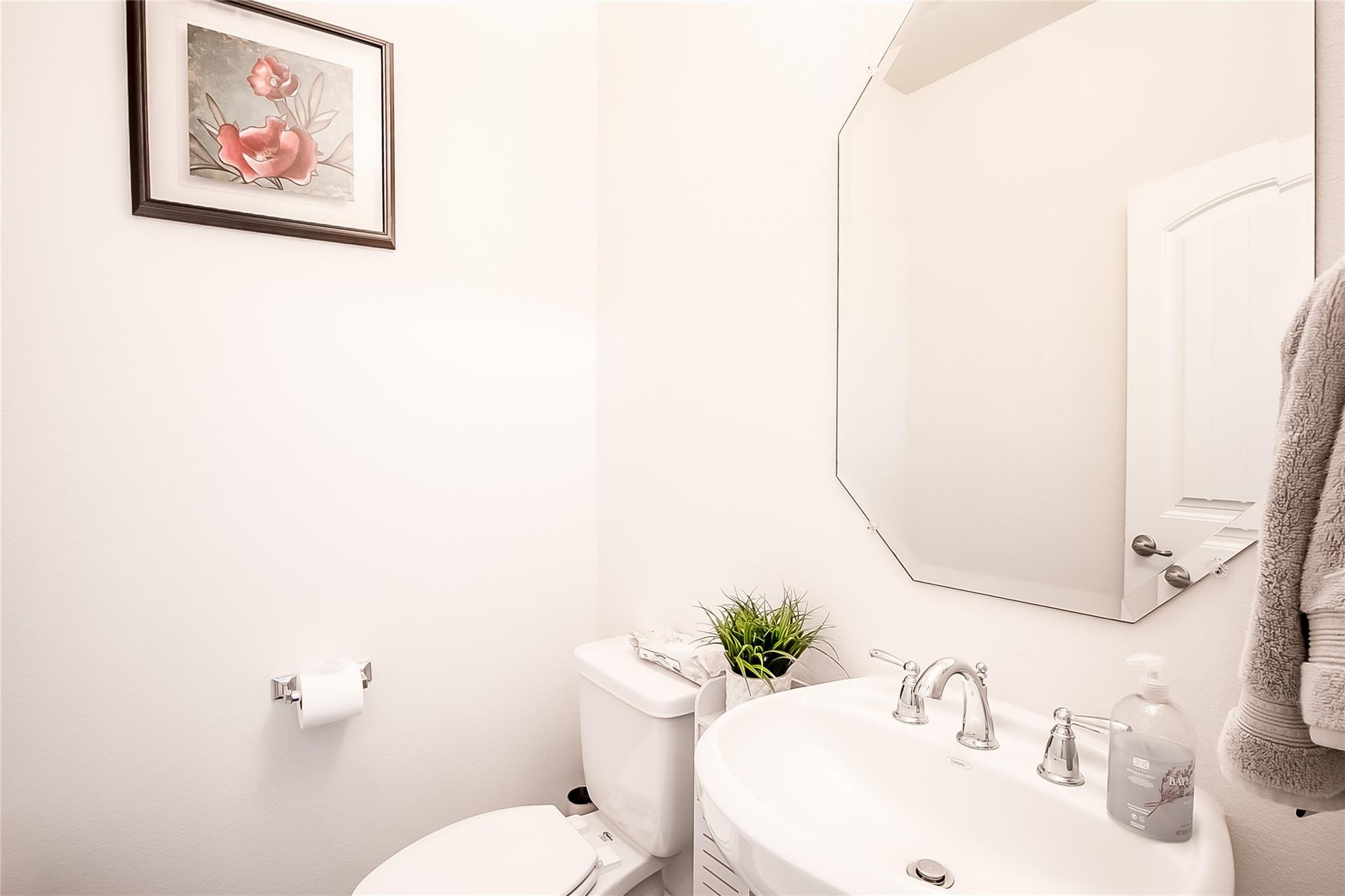 731 Expedition Way Property Photo 8
