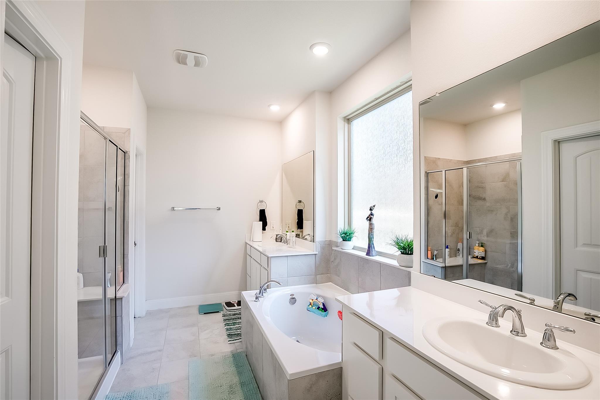 731 Expedition Way Property Photo 21