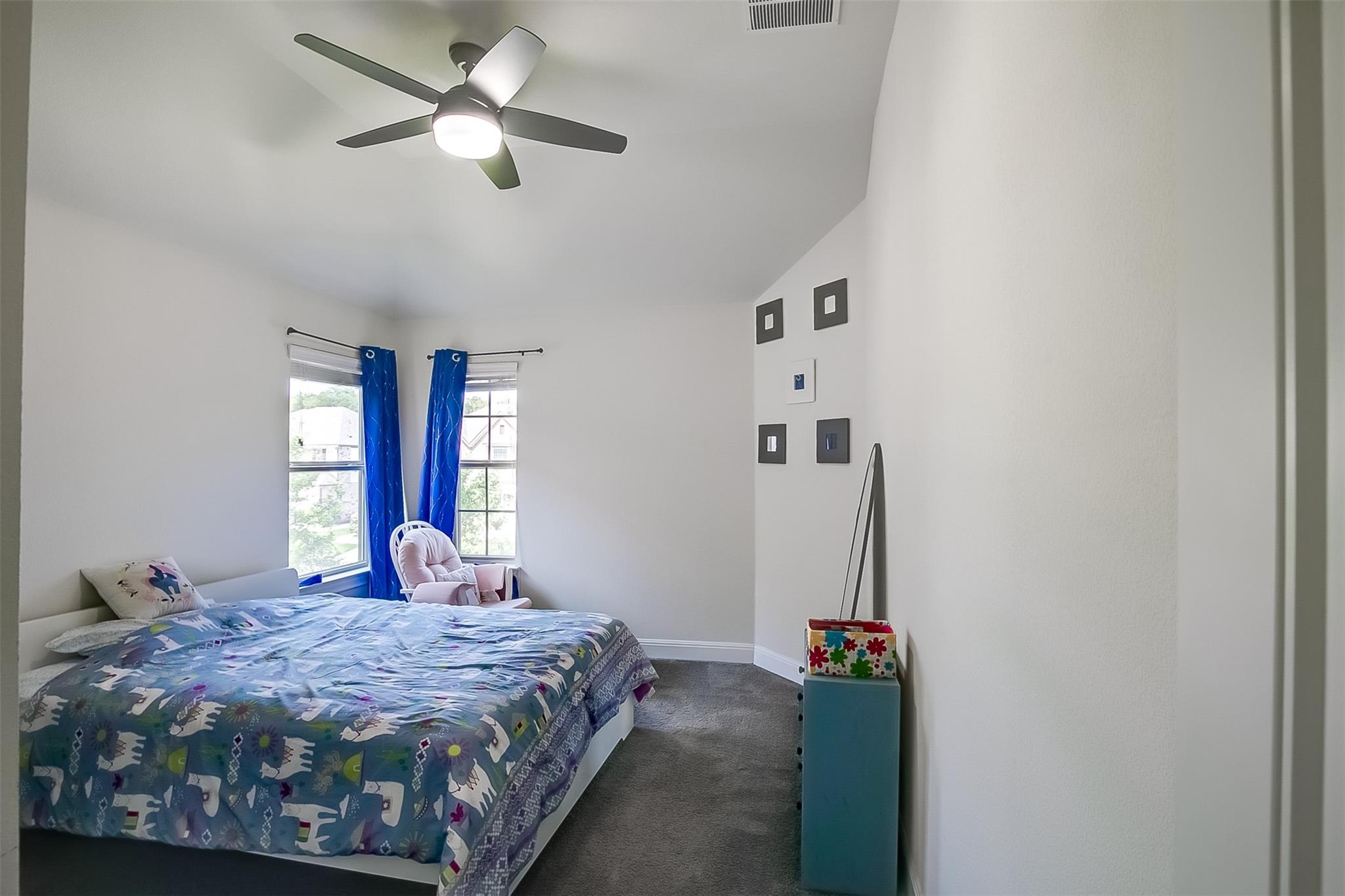 731 Expedition Way Property Photo 27