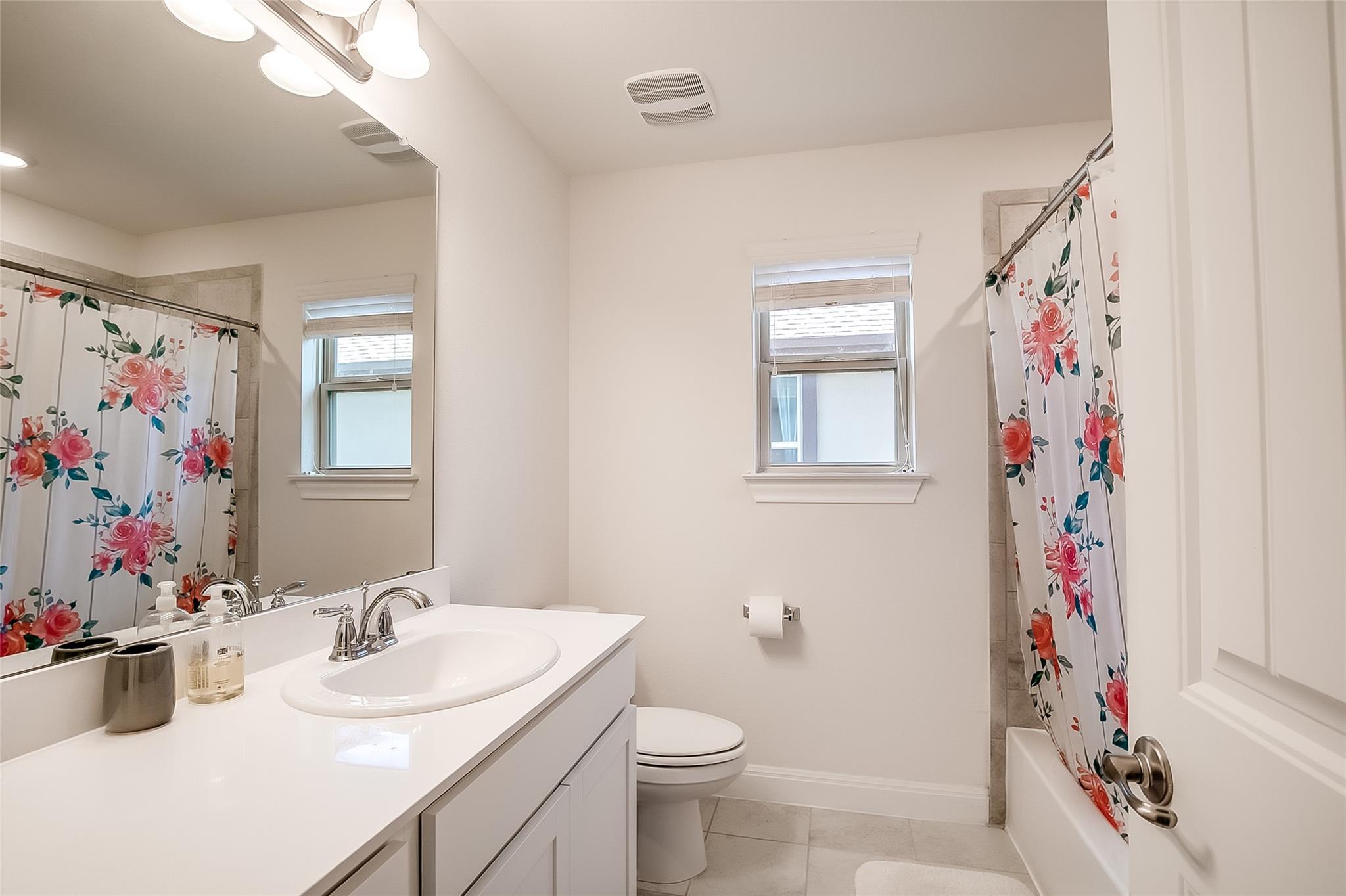 731 Expedition Way Property Photo 28
