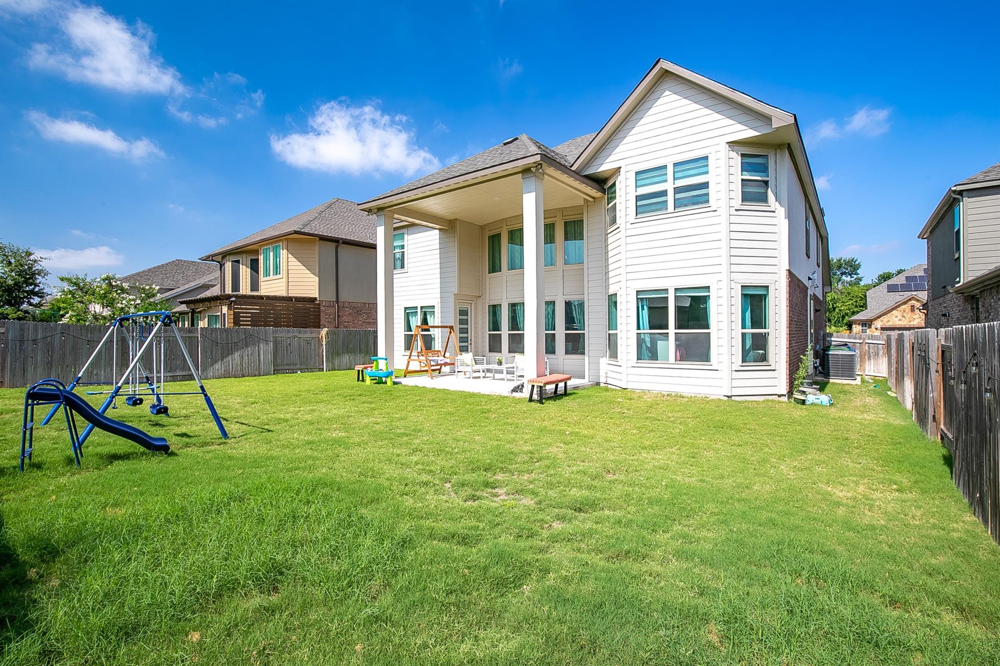 731 Expedition Way Property Photo 33