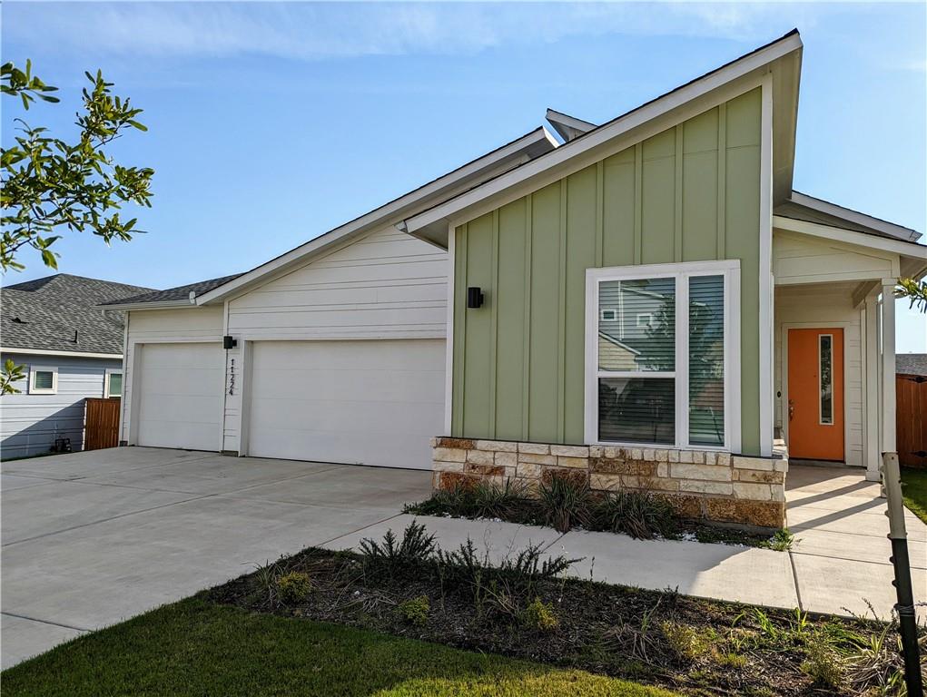 11224 Saddlebred Trl Property Photo 1
