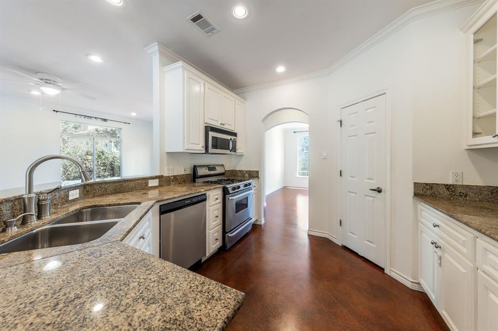 1704 Randolph Ridge Trl Property Photo 9