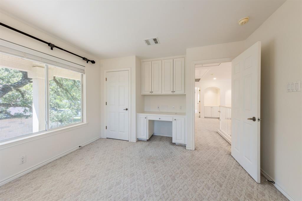 1704 Randolph Ridge Trl Property Photo 21