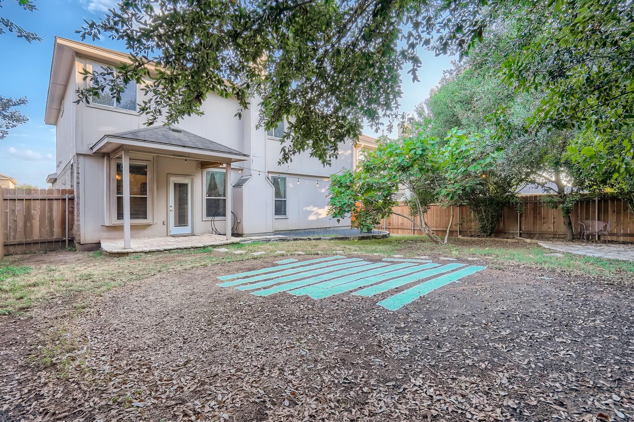 1712 Mcclannahan Dr Property Photo 9