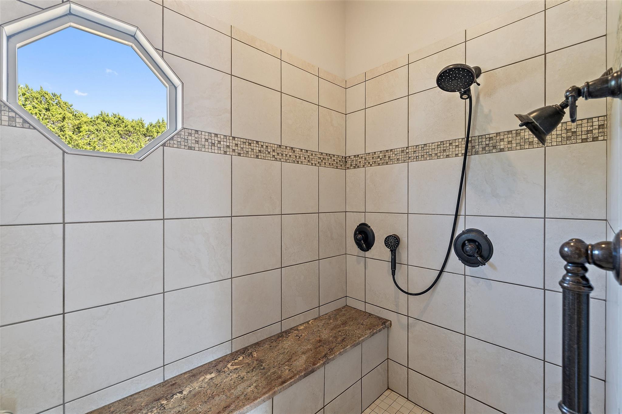 1120 Canyon View Rd Property Photo 32