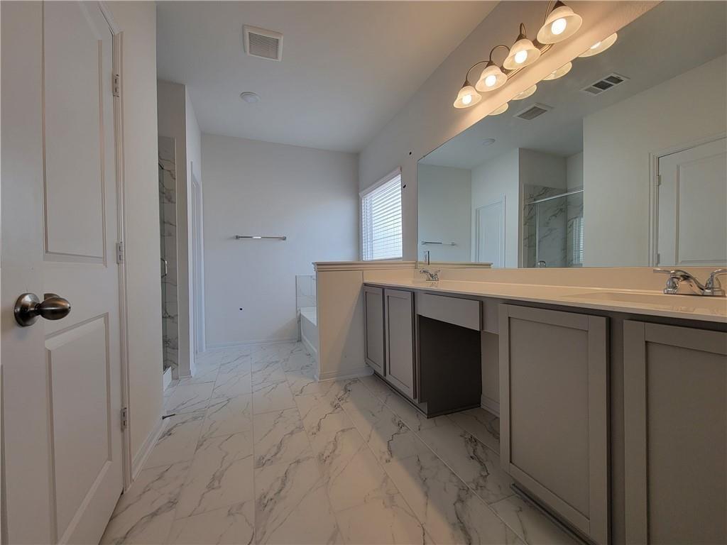 244 Crystal Brook Dr Property Photo 23