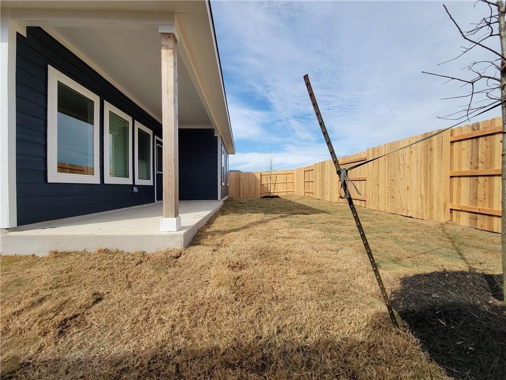 244 Crystal Brook Dr Property Photo 28