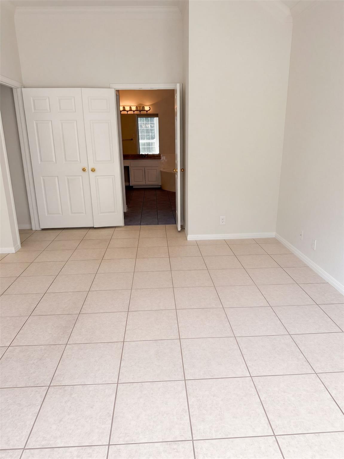 5400 Ketch Ct Property Photo 11