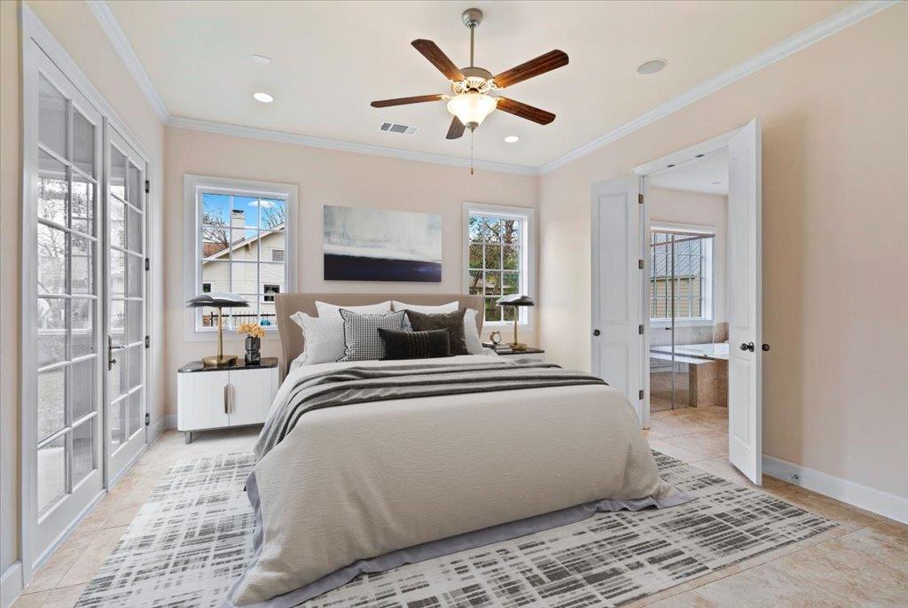 3006 Washington Sq Property Photo 15