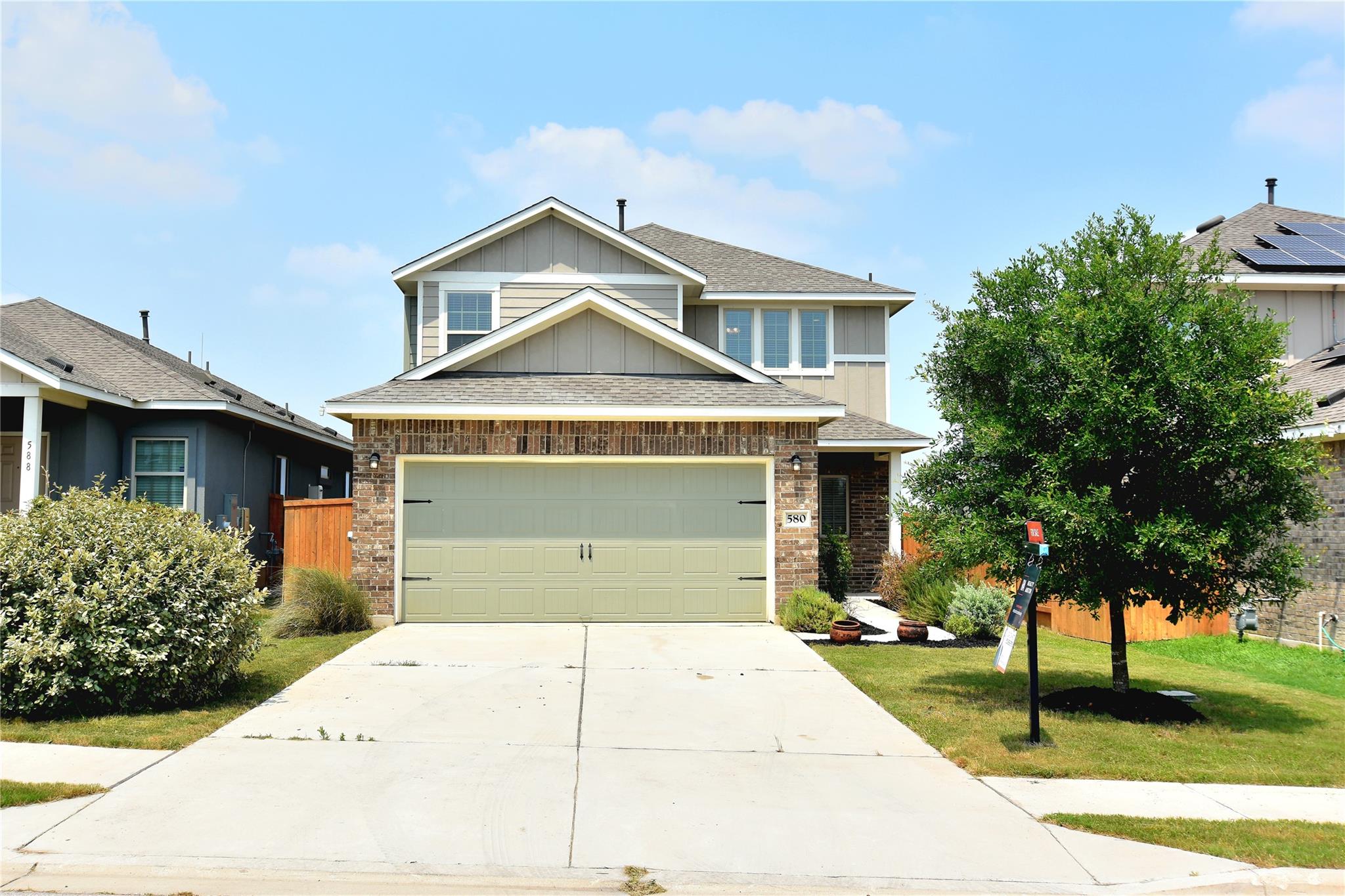 580 Nautical Loop Property Photo 1