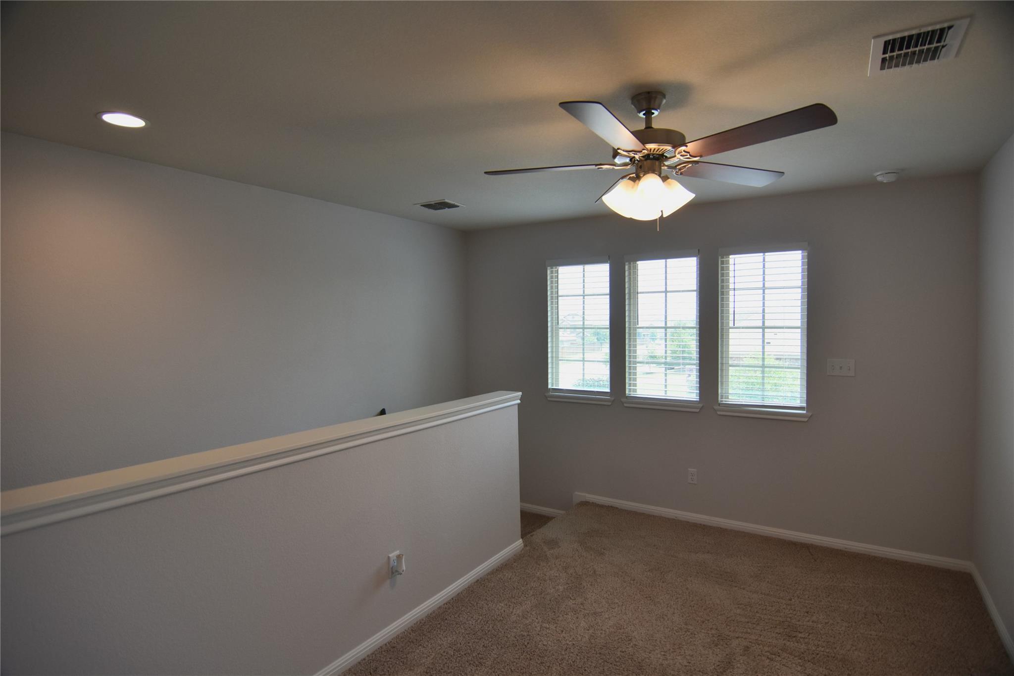 580 Nautical Loop Property Photo 9