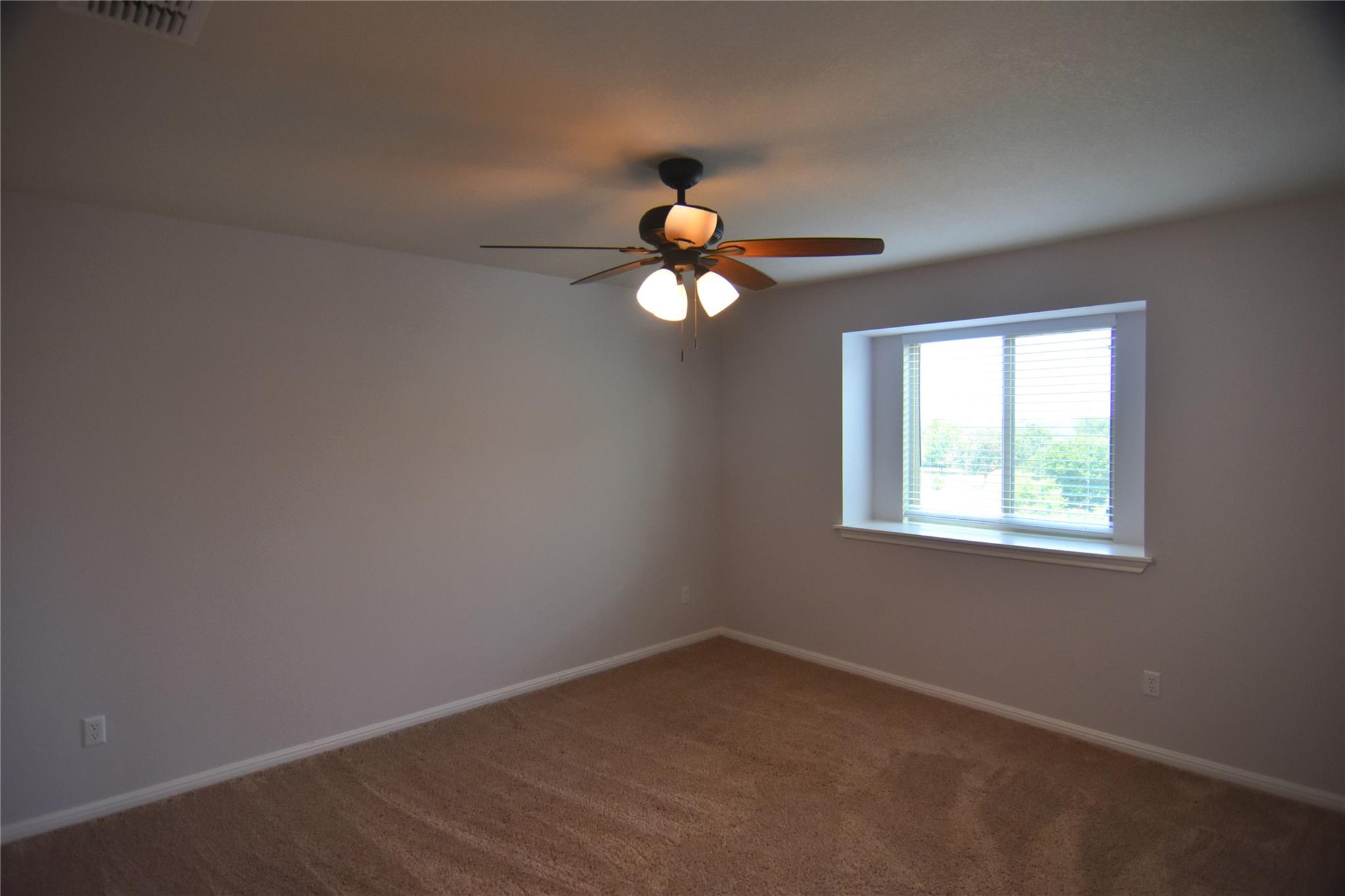 580 Nautical Loop Property Photo 14