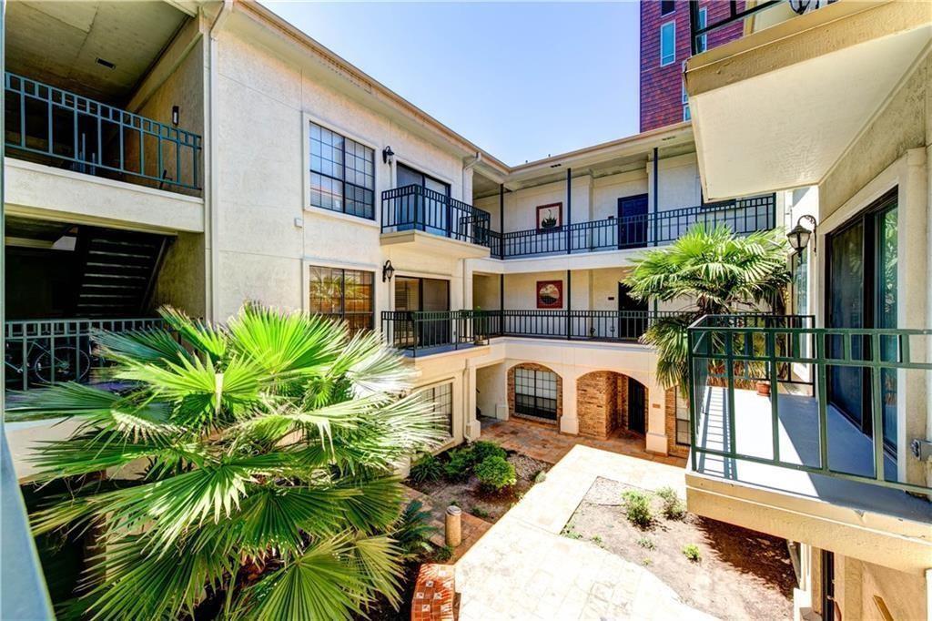 1908 San Antonio St #303 Property Photo 8