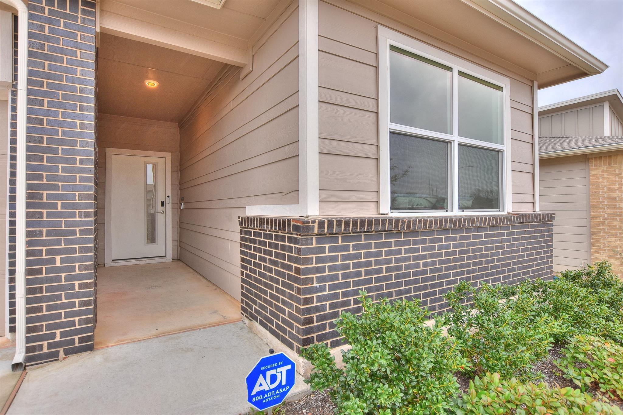 13709 Bavarian Forest Dr Property Photo 26