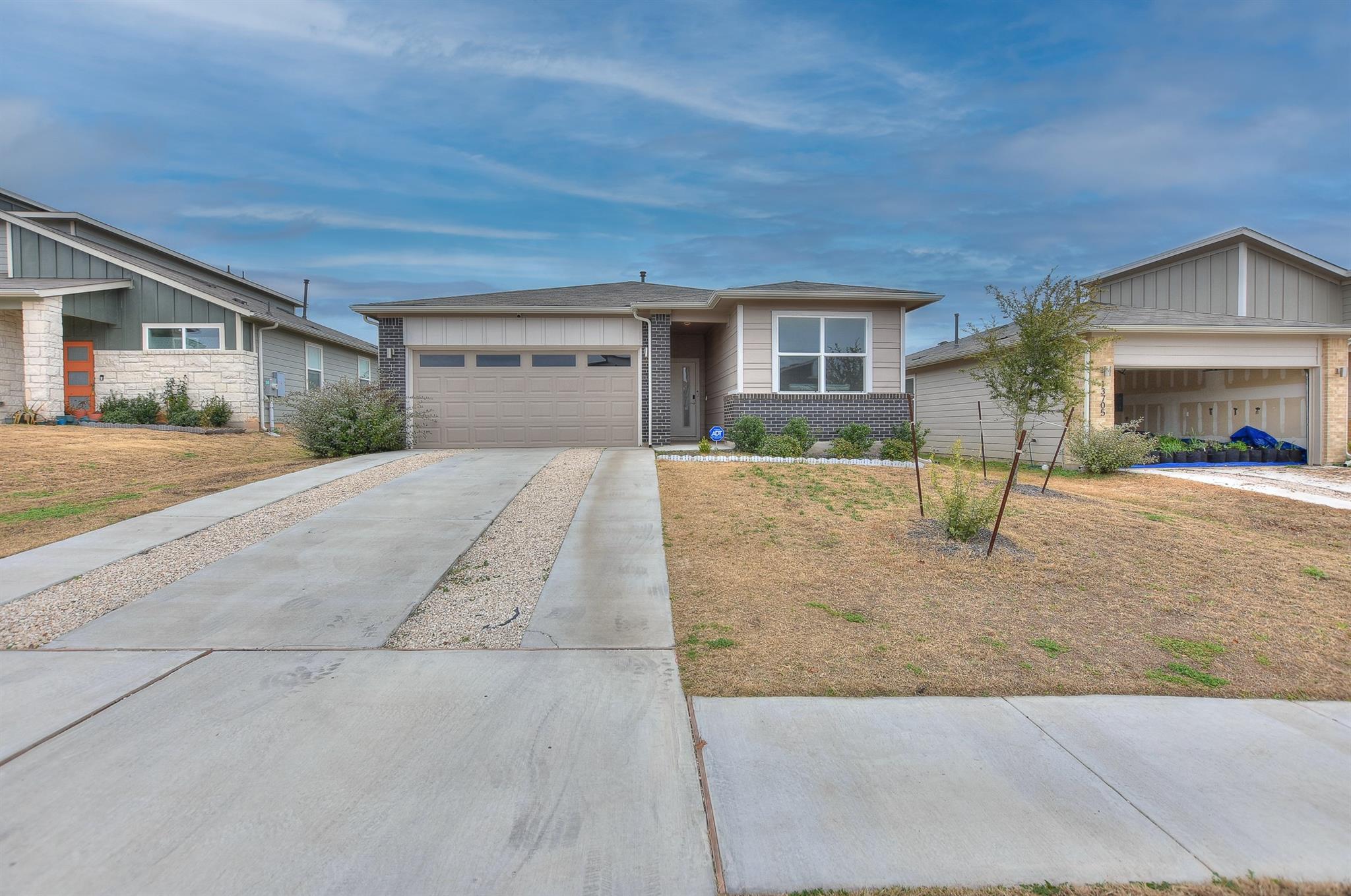 13709 Bavarian Forest Dr Property Photo 27