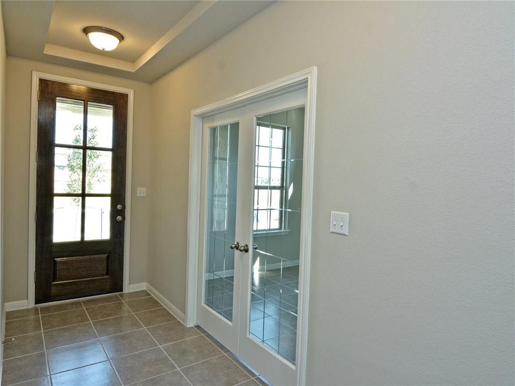 112 Mauldin St Property Photo 4