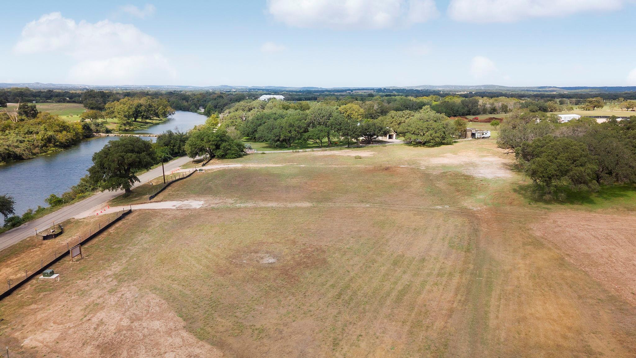 1376 River Run Property Photo 1