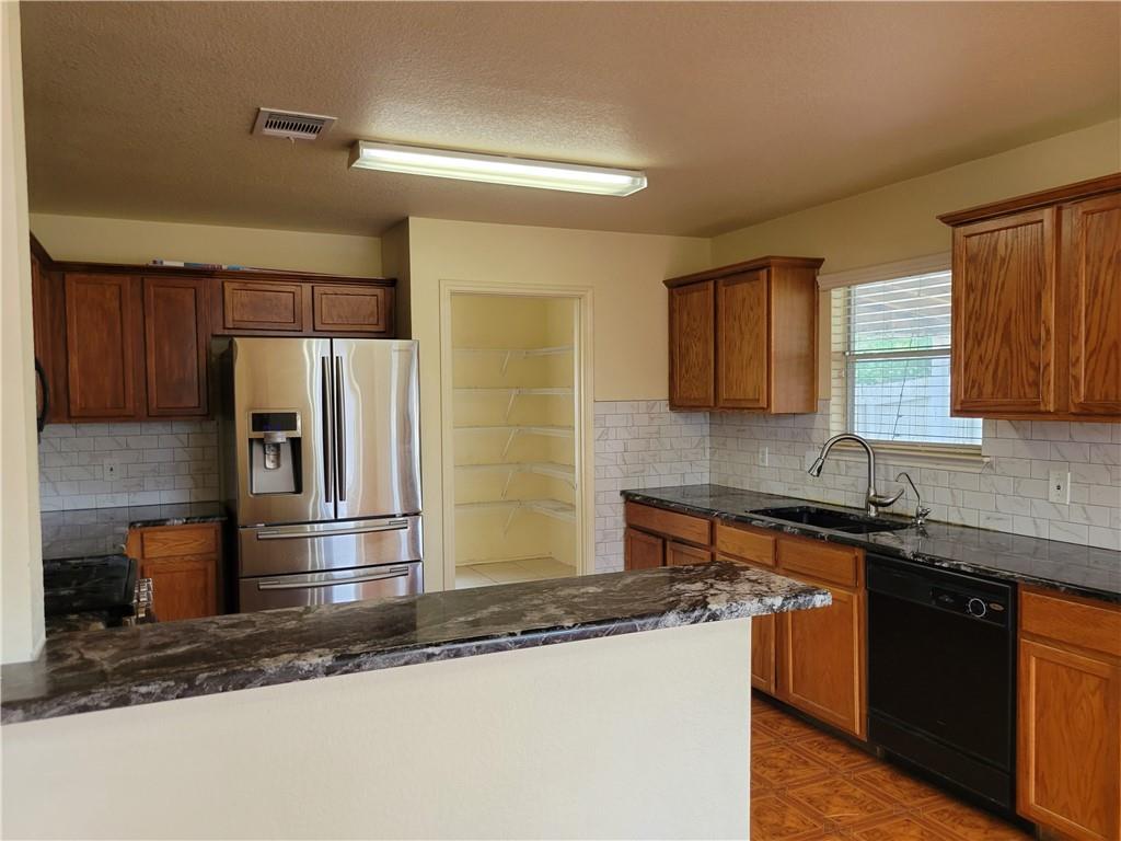 312 Sweet Leaf Ln Property Photo 15