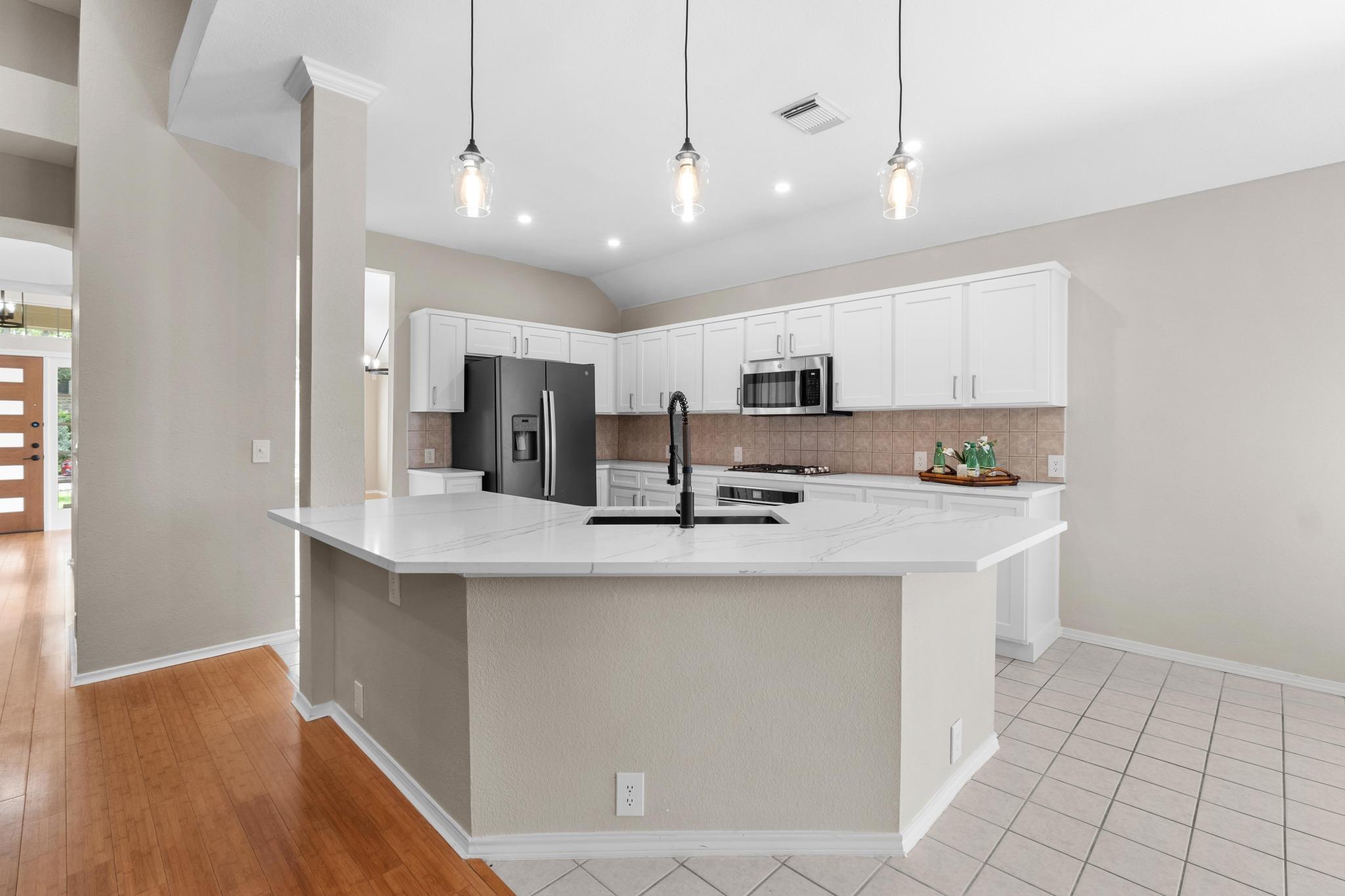 5405 Apache Creek Cv Property Photo 1