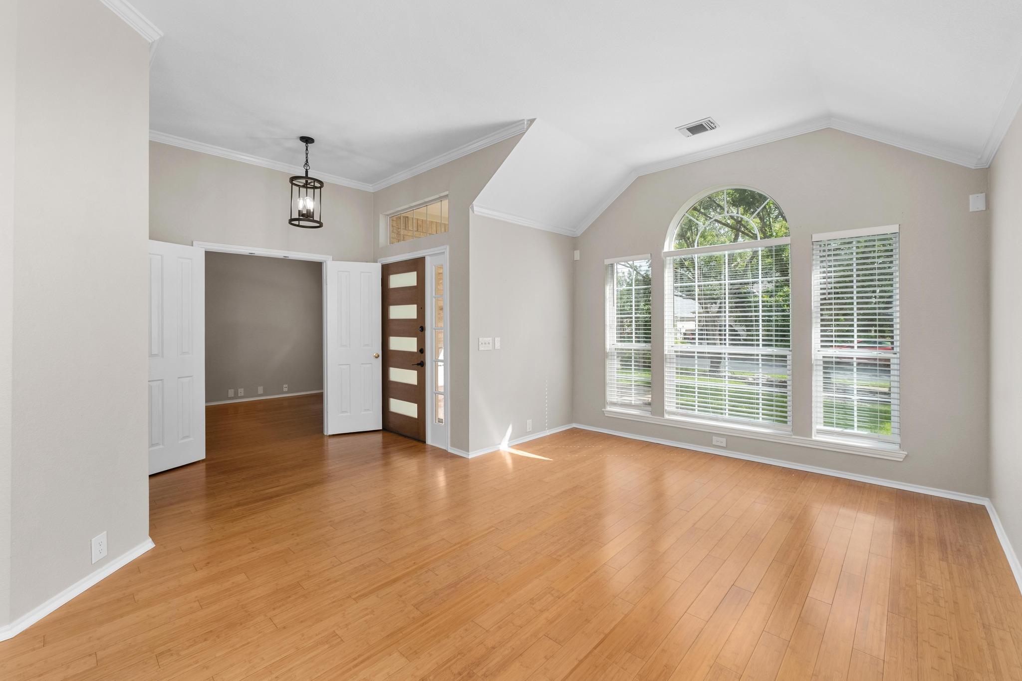 5405 Apache Creek Cv Property Photo 8