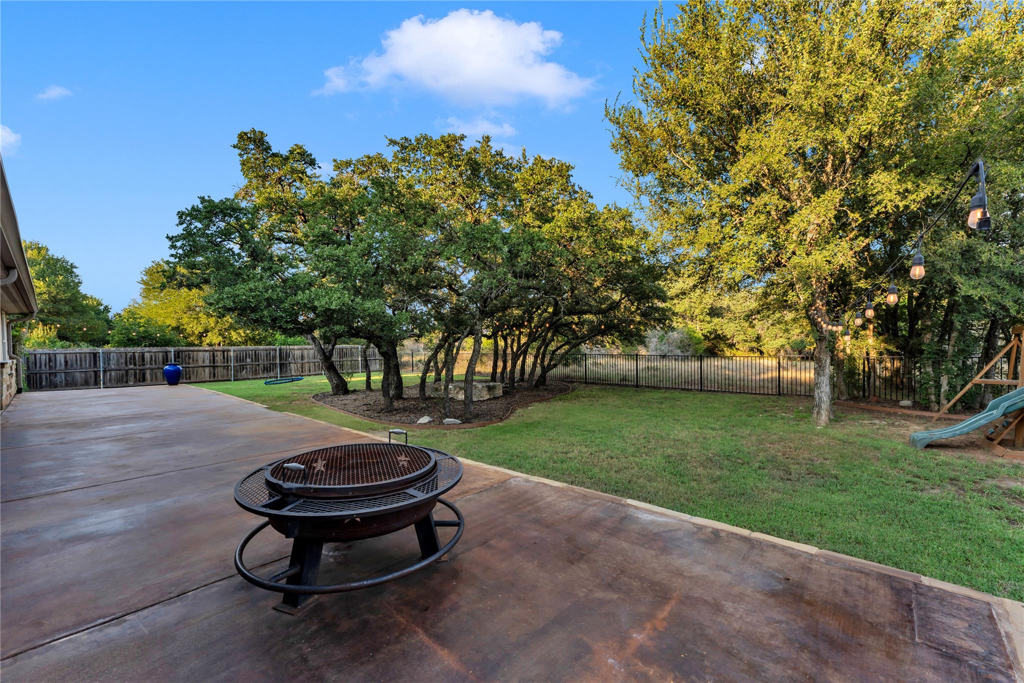 252 Sunday Dr Property Photo 24