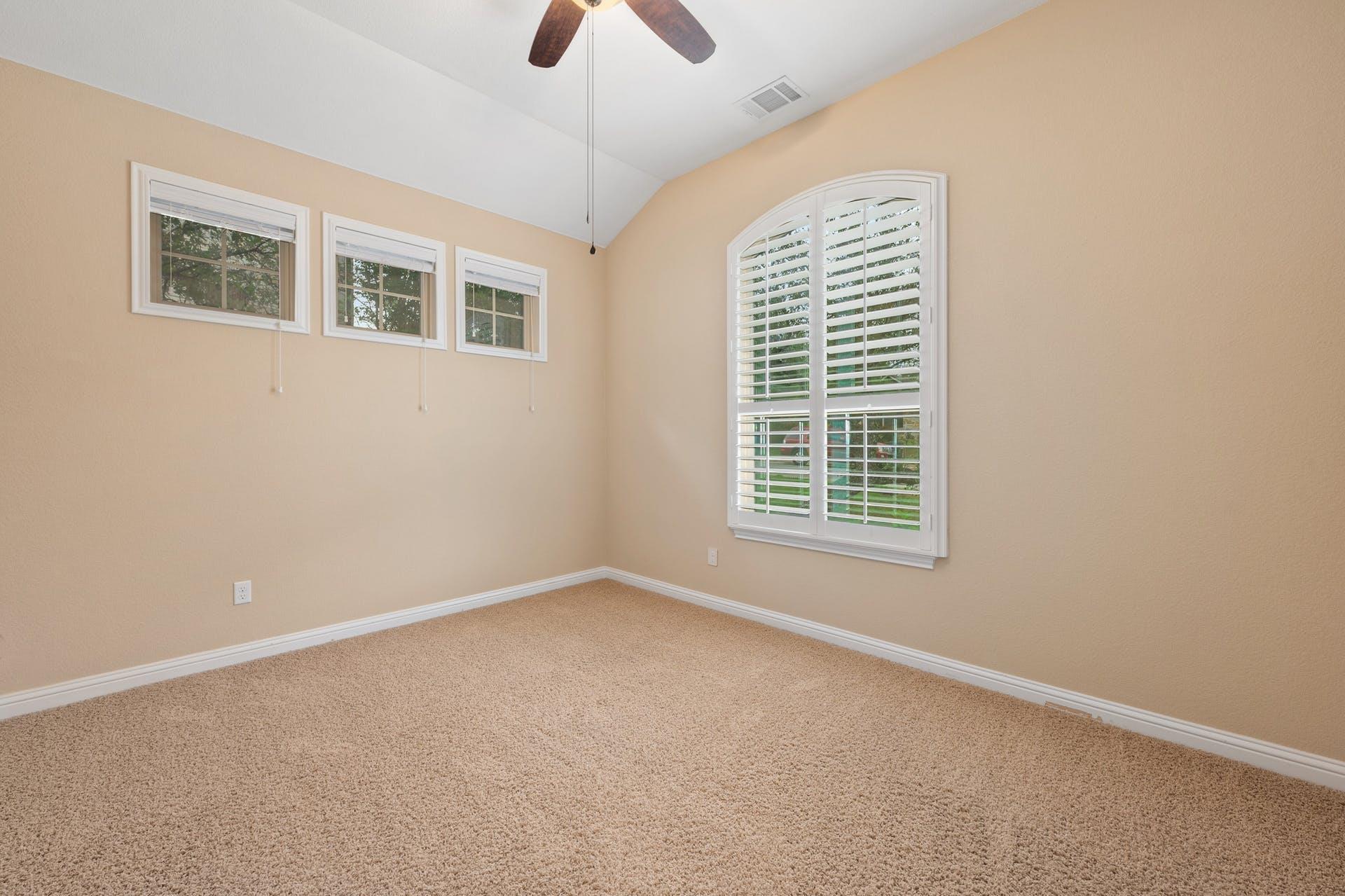 4917 Pyrenees Pass Property Photo 20