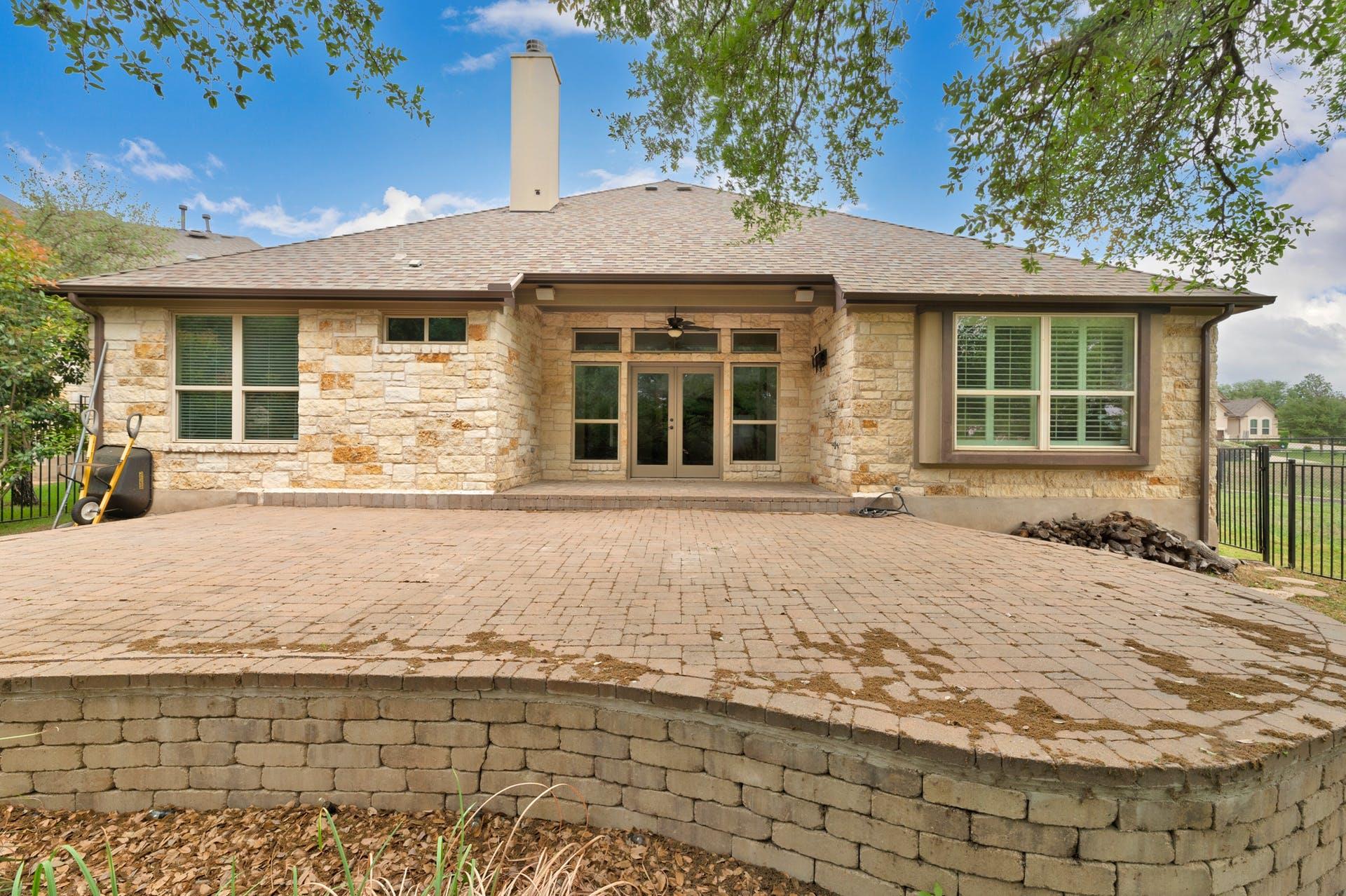4917 Pyrenees Pass Property Photo 31