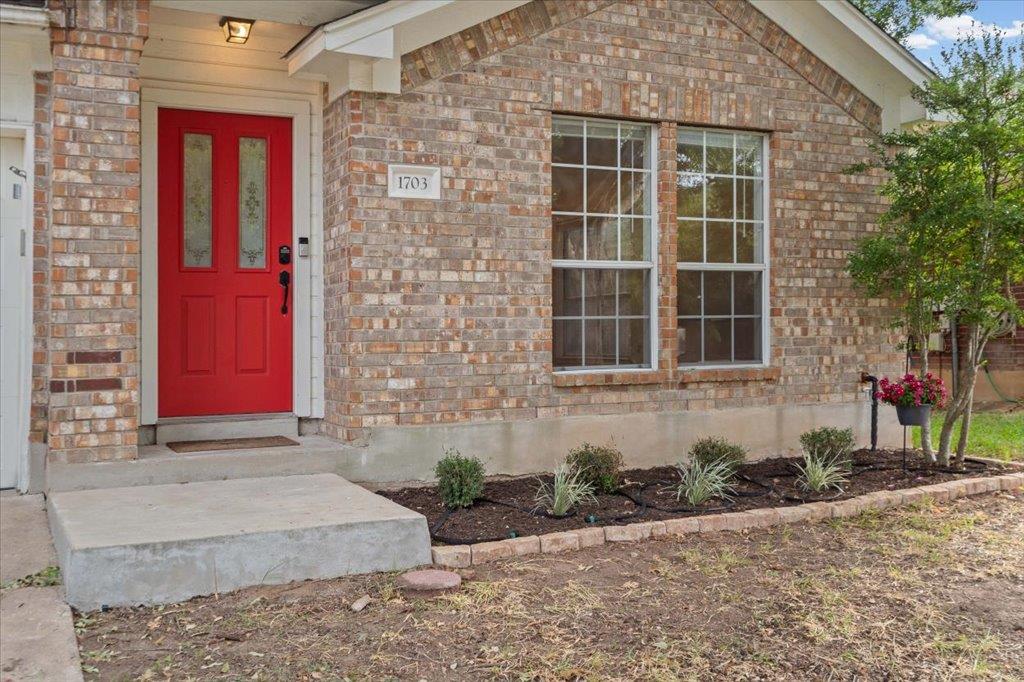 1703 Fast Filly Ave Property Photo 4