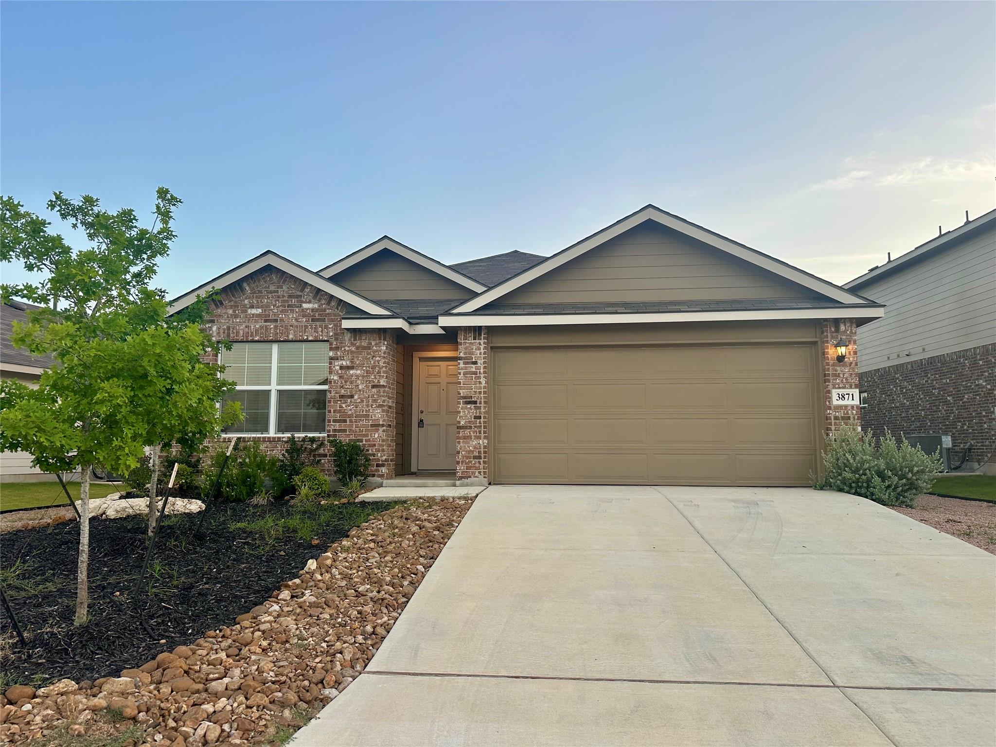 3871 Copper Riv Property Photo 1