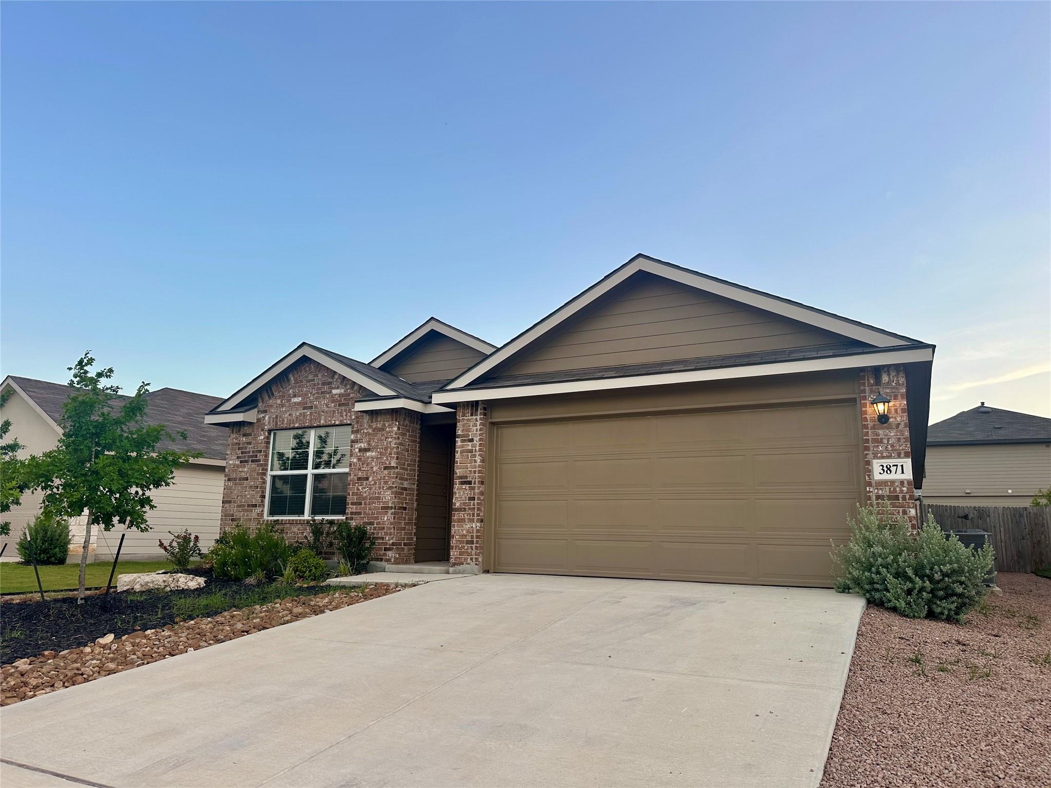 3871 Copper Riv Property Photo 2