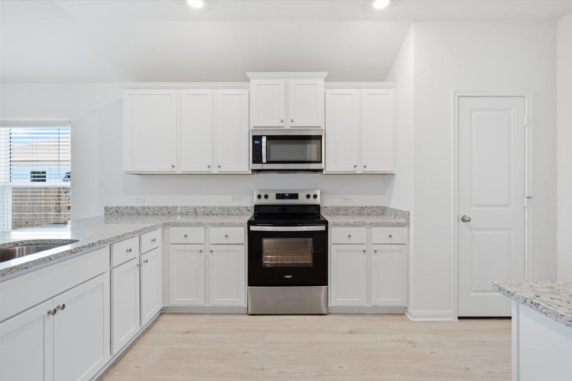 245 W Luna Blue Ln Property Photo 3