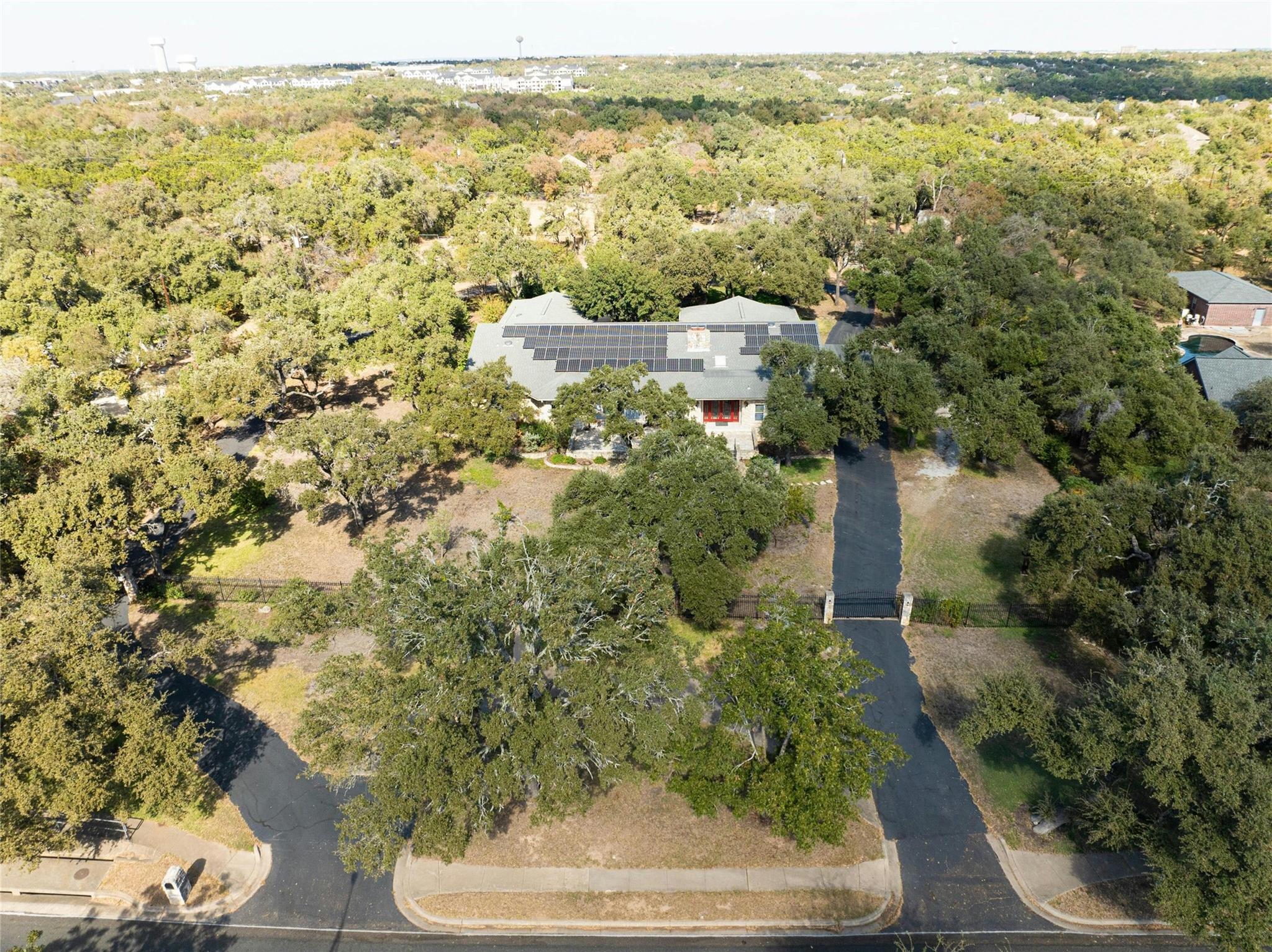 11406 Boulder Ln Property Photo 1
