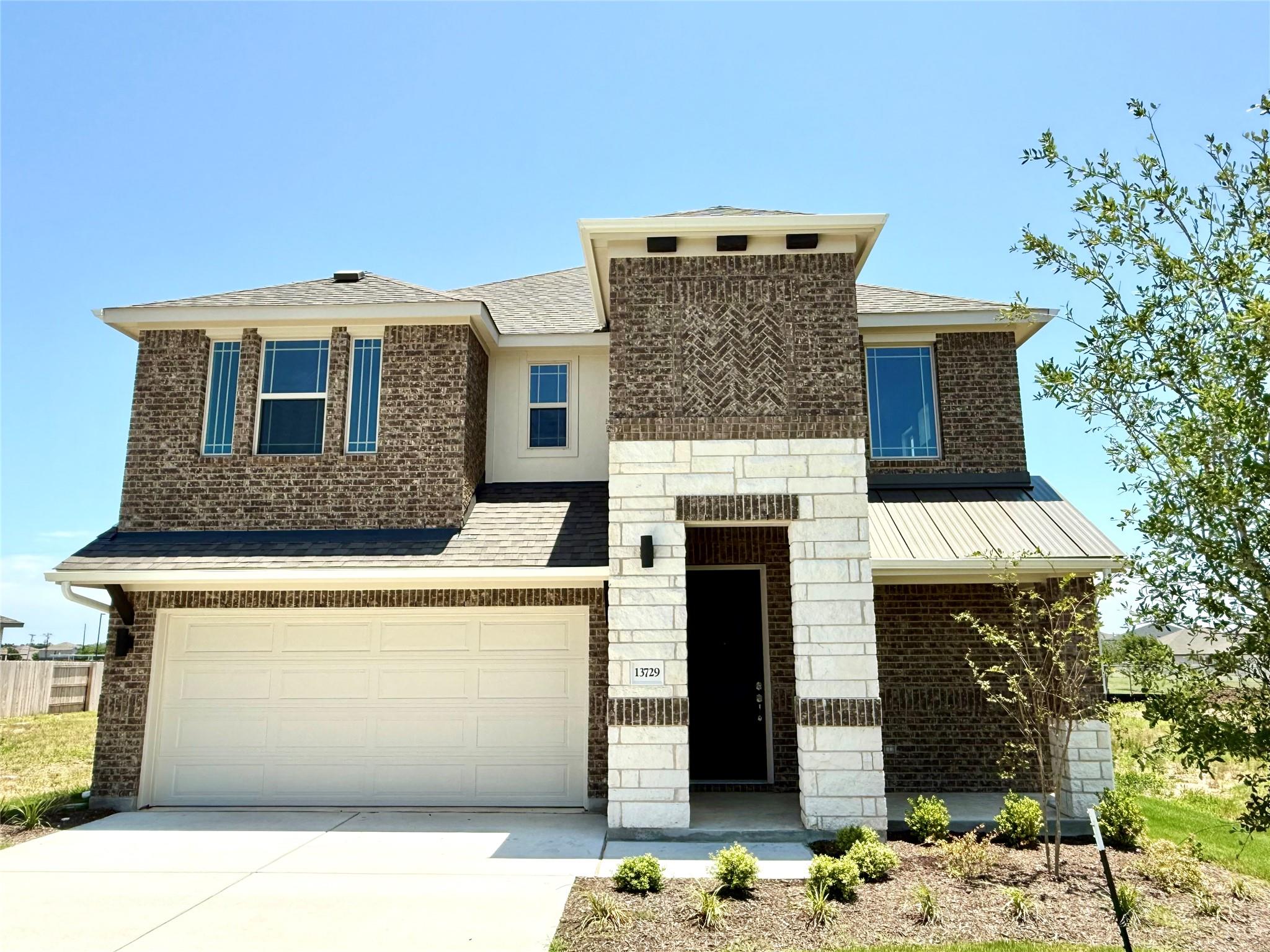 13729 Tucker Hedge Pass Property Photo 1