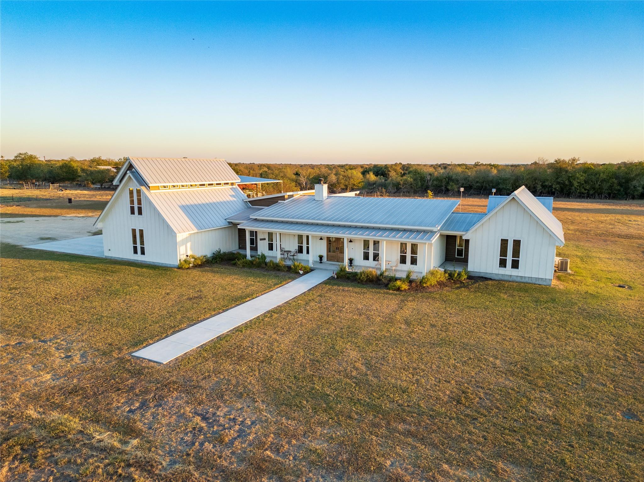2367 Laubach Road Property Photo