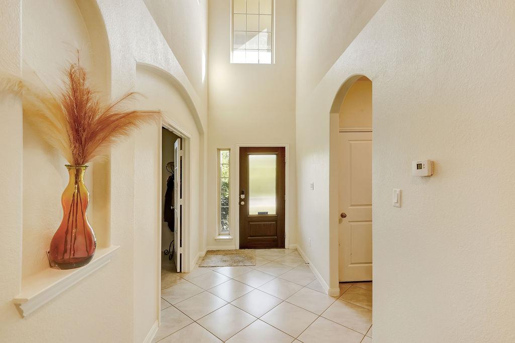 153 Crescent Heights Dr Property Photo 22