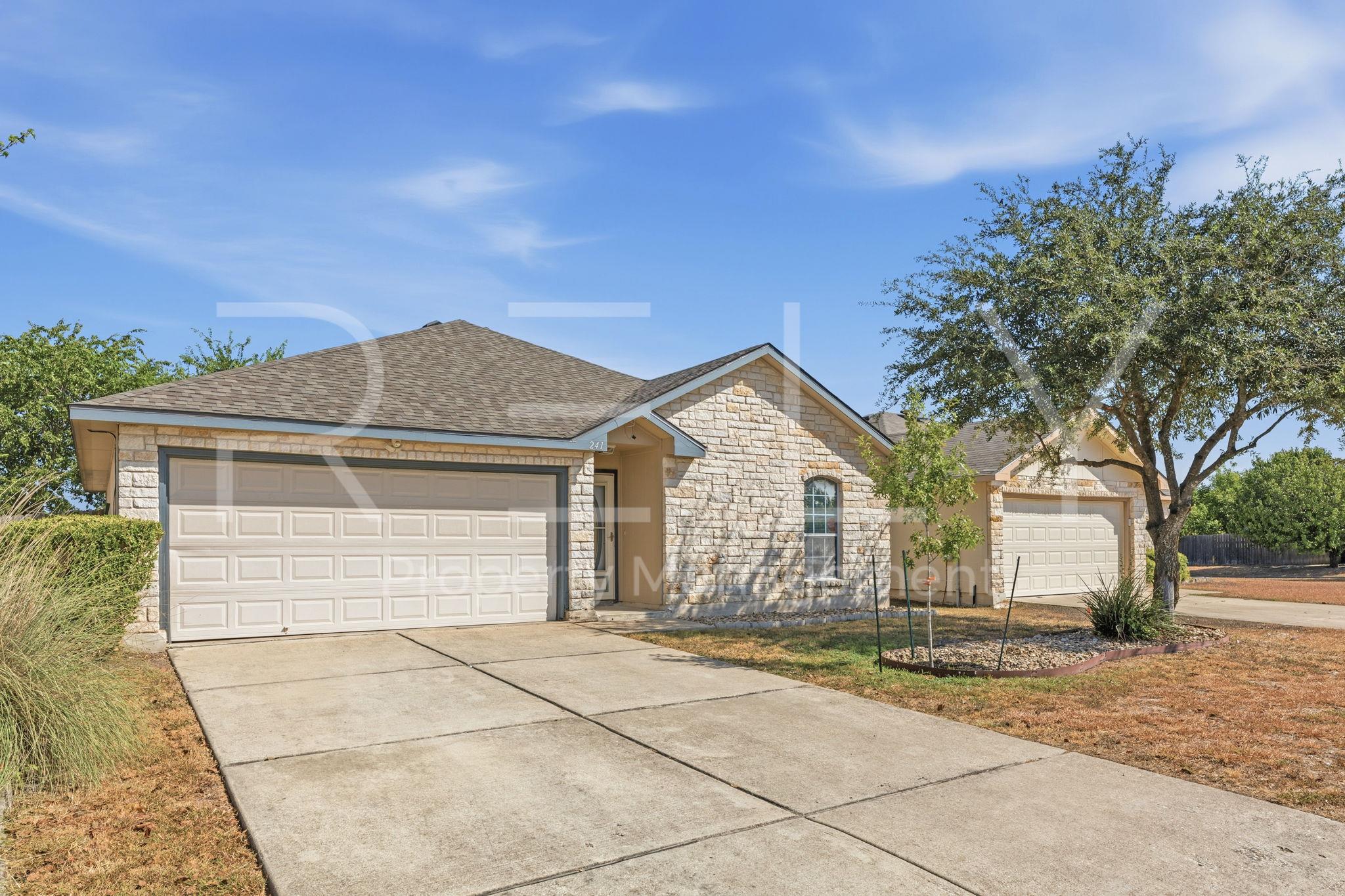 241 Moonstone Dr Property Photo 3