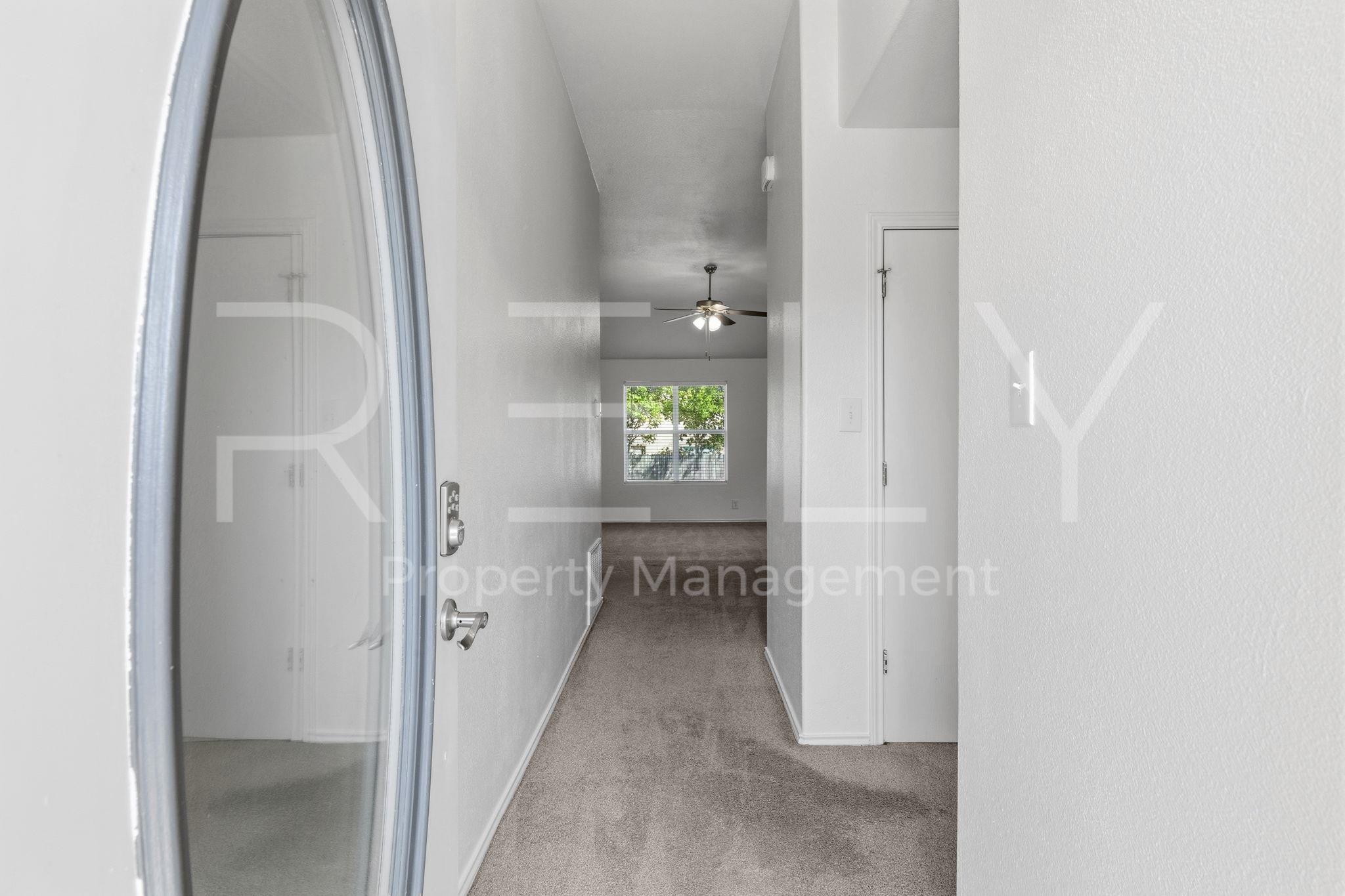241 Moonstone Dr Property Photo 6