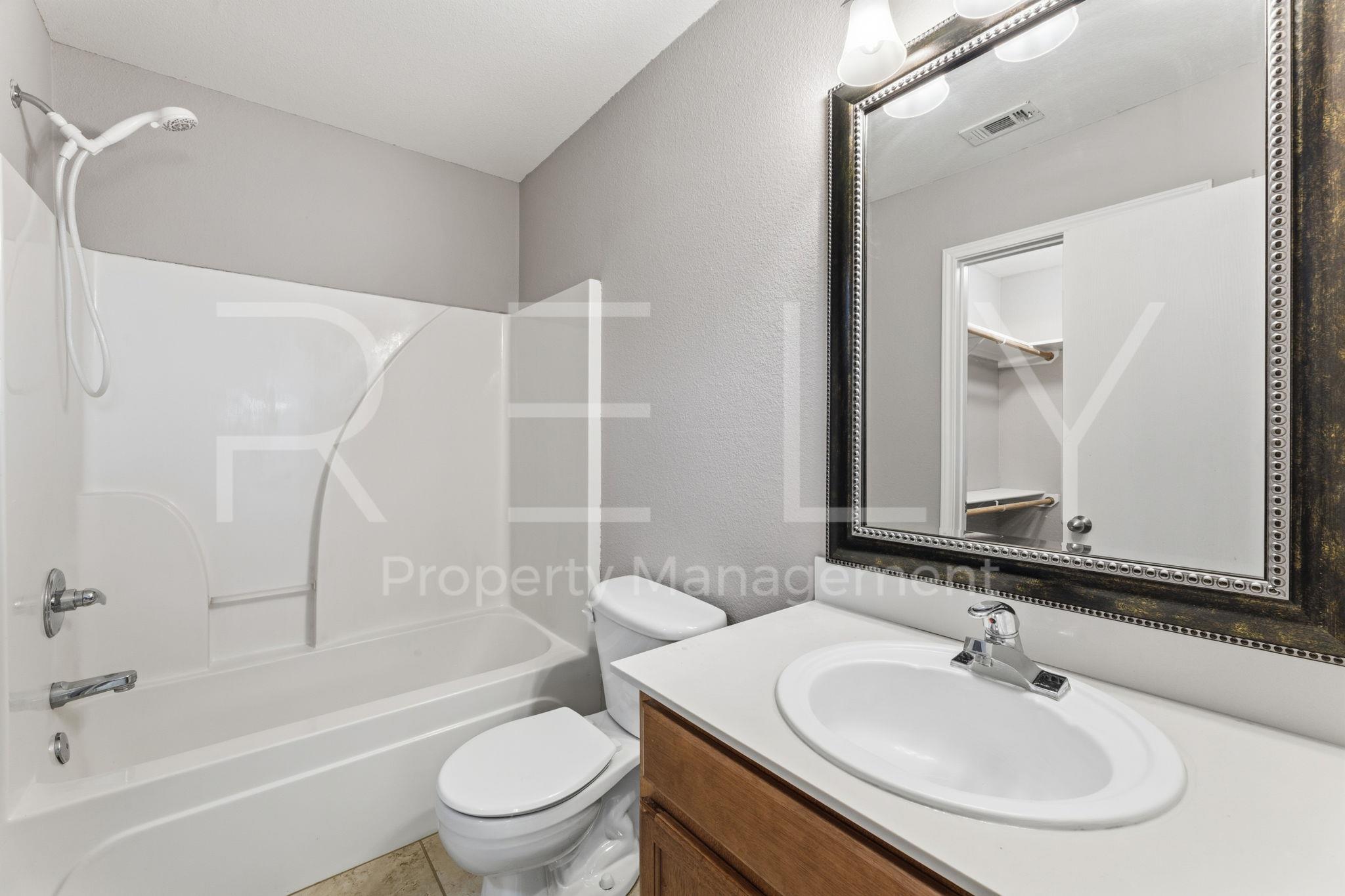 241 Moonstone Dr Property Photo 17