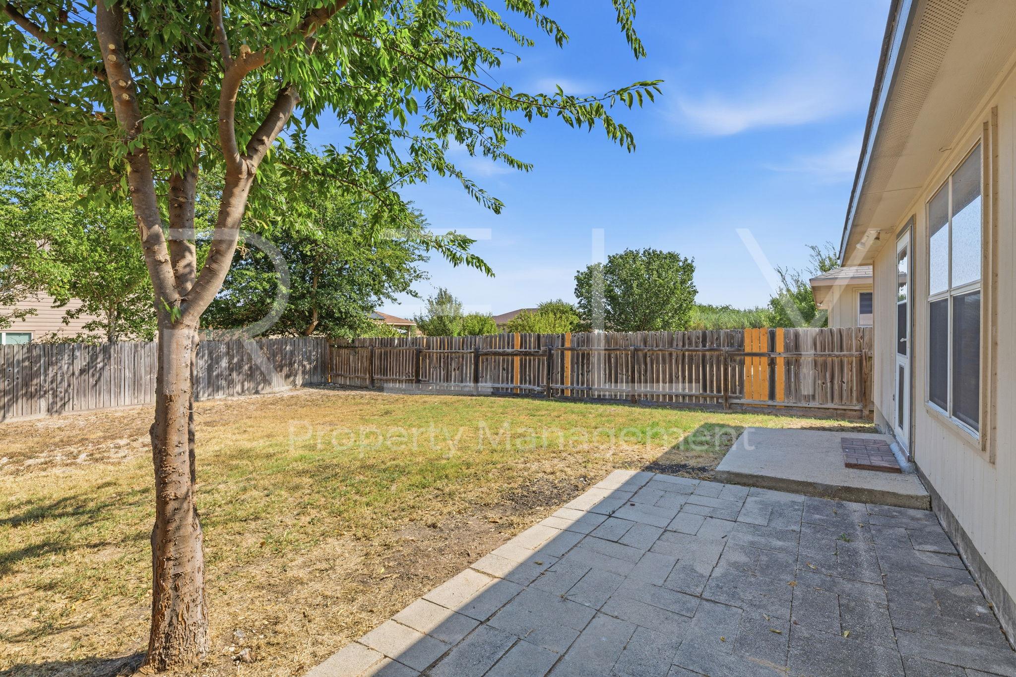 241 Moonstone Dr Property Photo 24