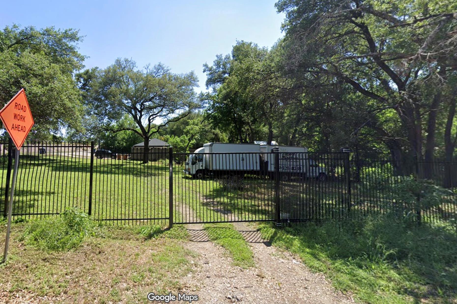 11802 N Ih 35 Hwy Property Photo 11