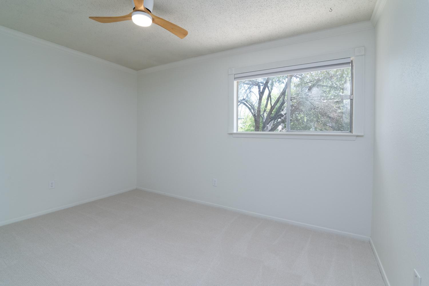 6305 Sanderson Ave Property Photo 26